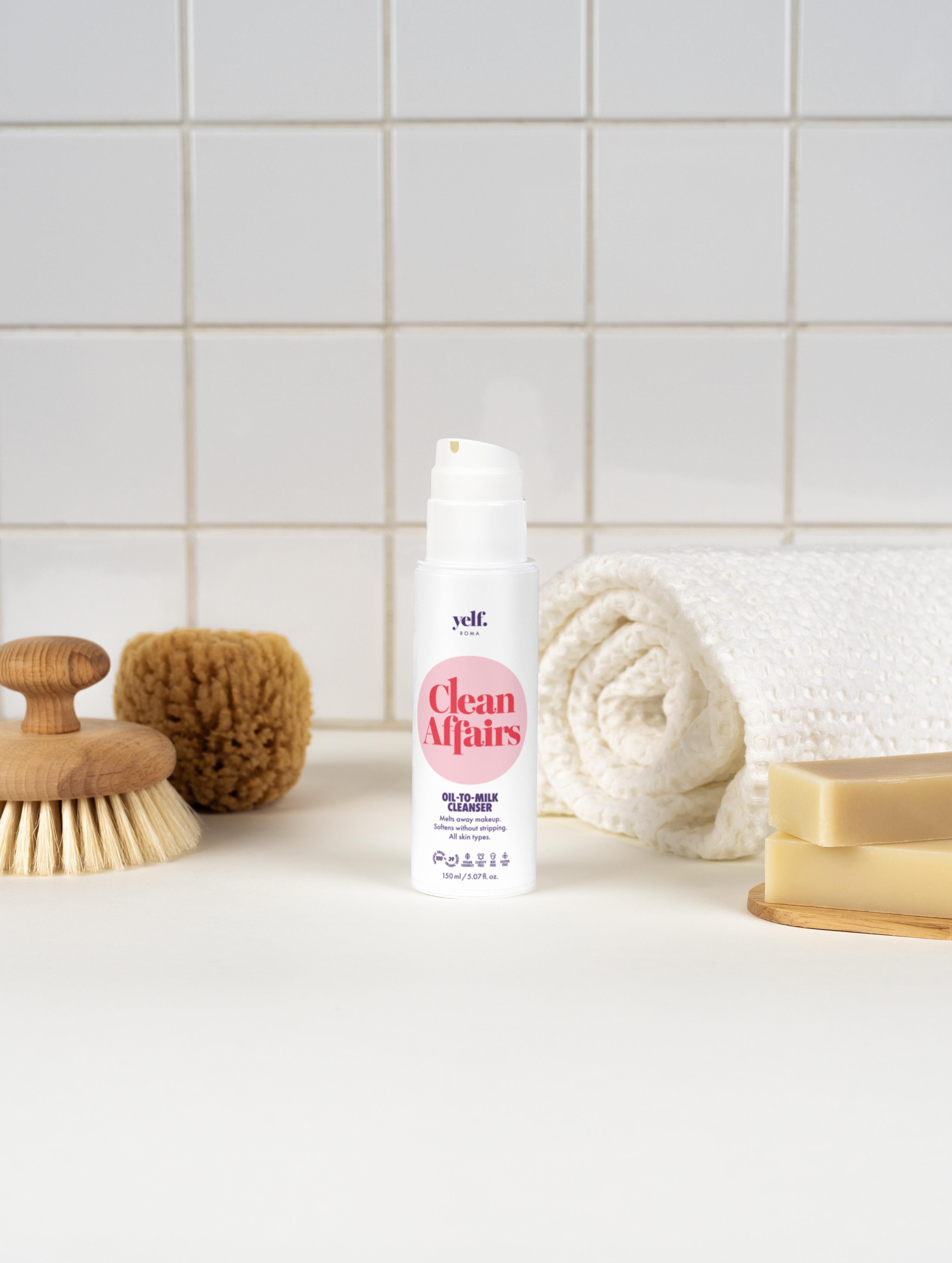 Oil-to-Milk Cleanser